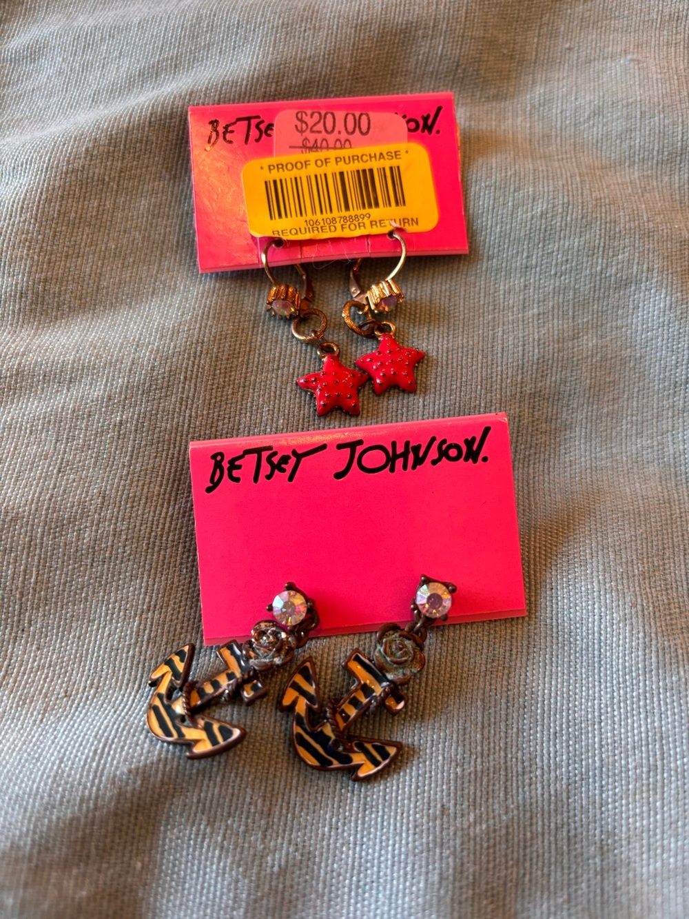 VTG Betsey Johnson Dillards Red Star and Black Anchor Mixed Earring Set